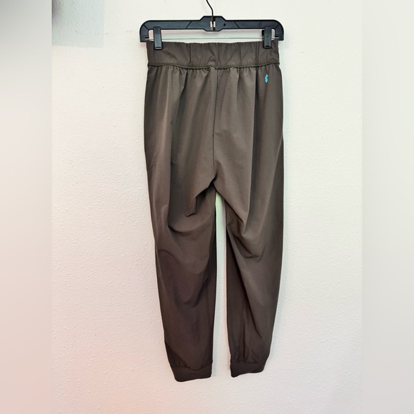 Cotopaxi Veza Adventure Jogger - Dark Gray (Women's Small) - Picture 3 of 6